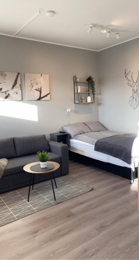 Bergone Apartamento Njarthvik Exterior foto